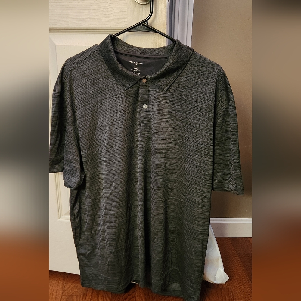 Van Heusen polo